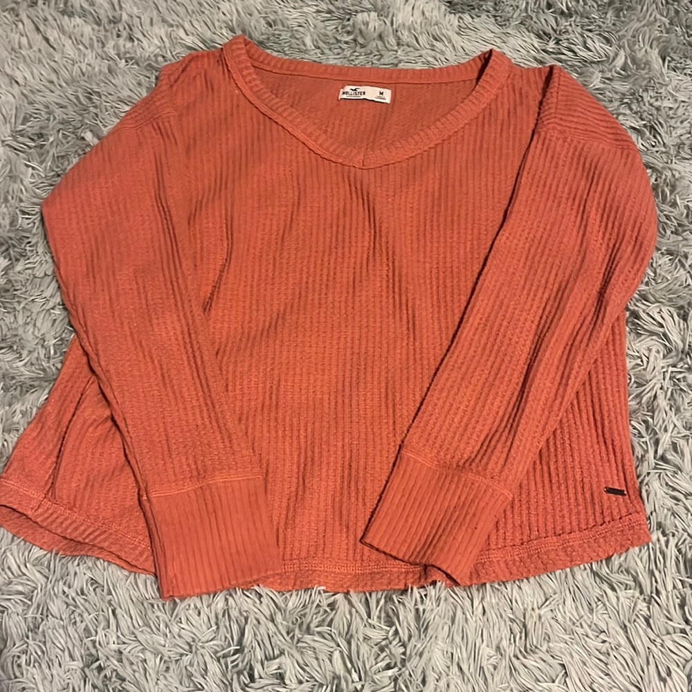 Hollister medium coral sweater